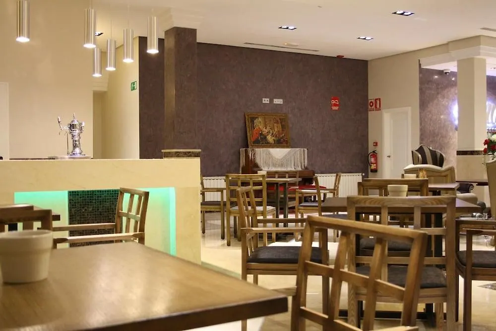 Hotel Sevilla Ronda 4*,